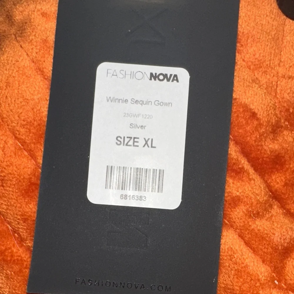 Fashion Nova Silver Sequin Spaghetti Strap Prom Dress - Picture 5 of 5